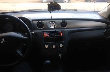 Позашляховик / Кросовер Mitsubishi Outlander 2006 в 