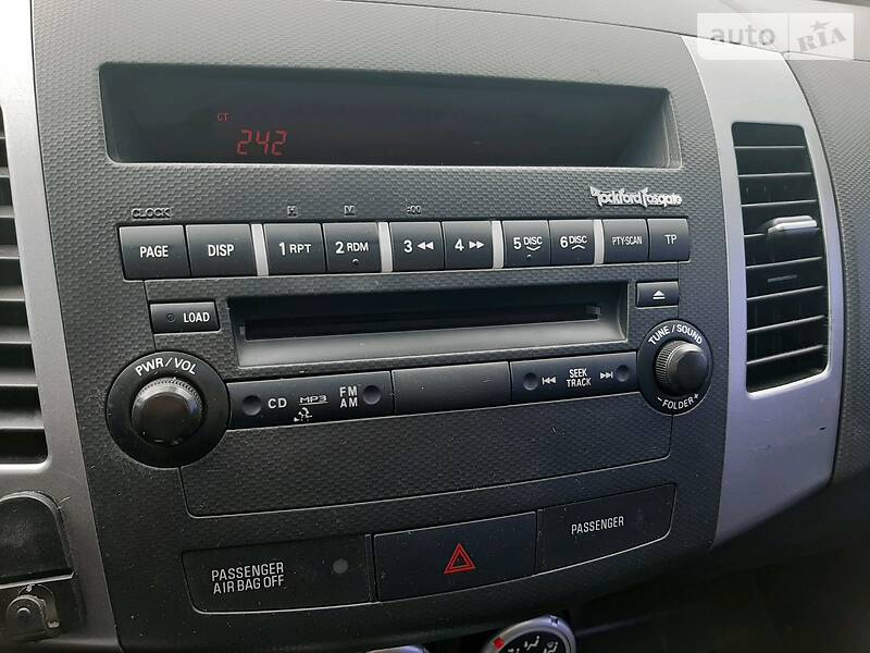 Позашляховик / Кросовер Mitsubishi Outlander 2008 в Кропивницькому