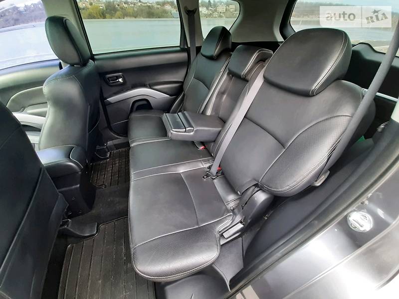 Позашляховик / Кросовер Mitsubishi Outlander 2008 в Кропивницькому