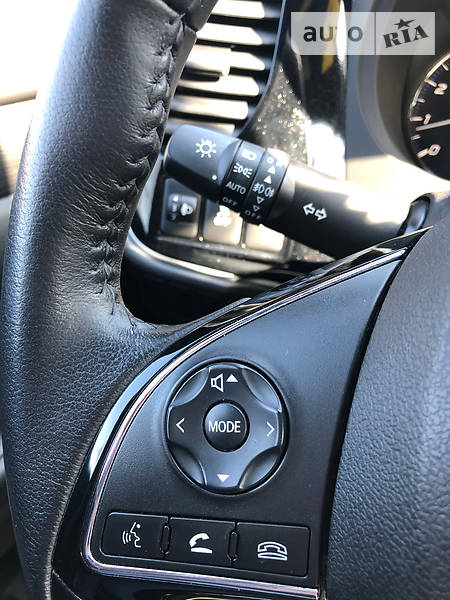 Позашляховик / Кросовер Mitsubishi Outlander 2017 в Києві фото 17 Позашляховик / Кросовер Mitsubishi Outlander 2017 в Києві