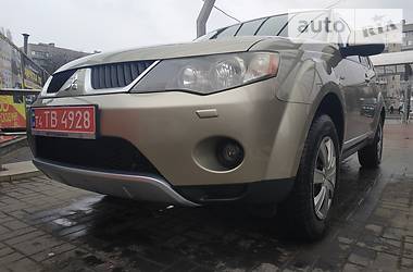 Позашляховик / Кросовер Mitsubishi Outlander 2009 в 