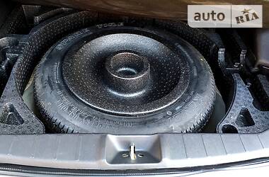 Позашляховик / Кросовер Mitsubishi Outlander 2013 в 