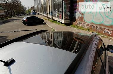 Внедорожник / Кроссовер Mitsubishi Outlander 2016 в 