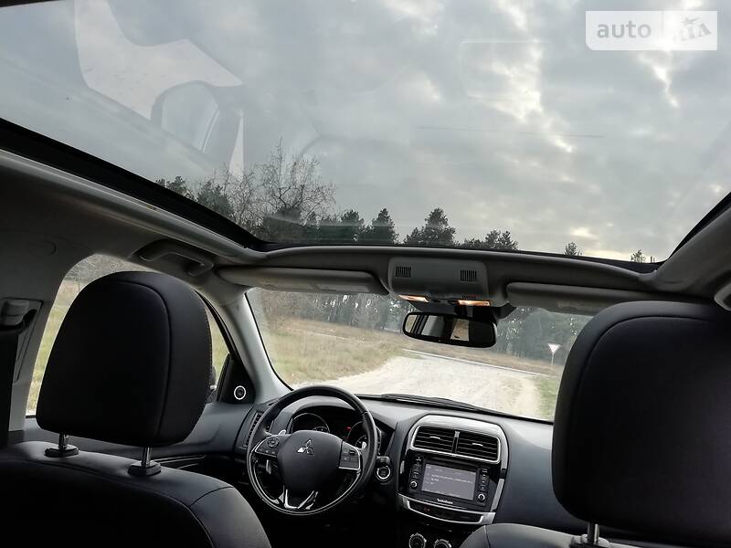 Mitsubishi Outlander 2016