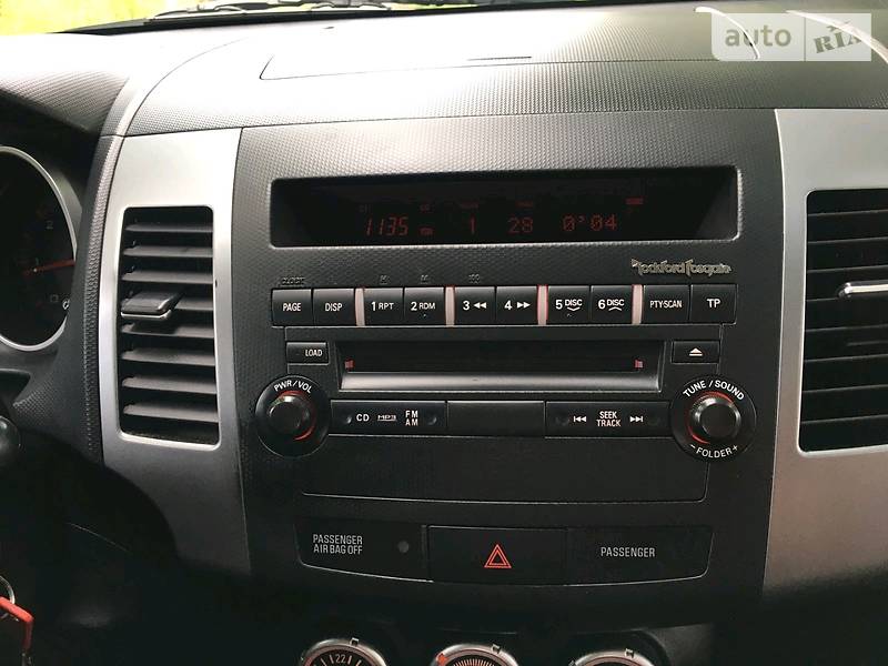 Позашляховик / Кросовер Mitsubishi Outlander 2007 в Калуші