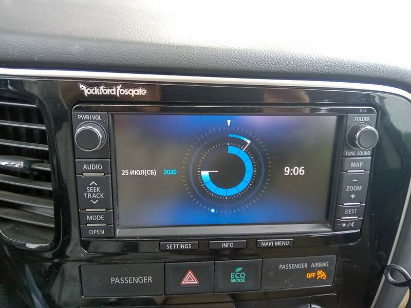 Внедорожник / Кроссовер Mitsubishi Outlander 2014 в Киеве