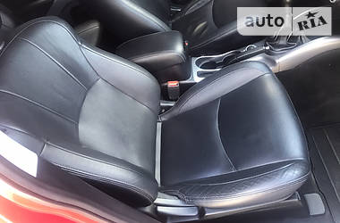 Позашляховик / Кросовер Mitsubishi Outlander 2007 в 