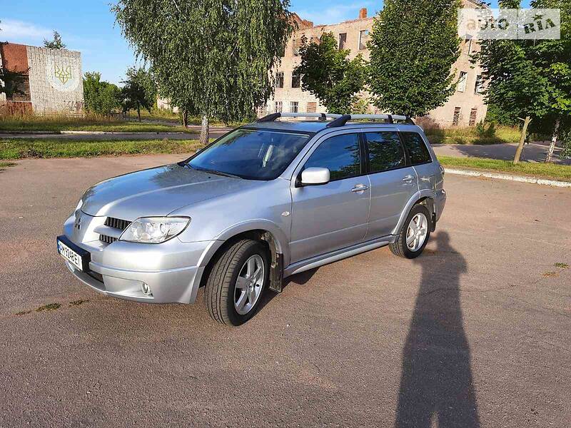 Mitsubishi Outlander