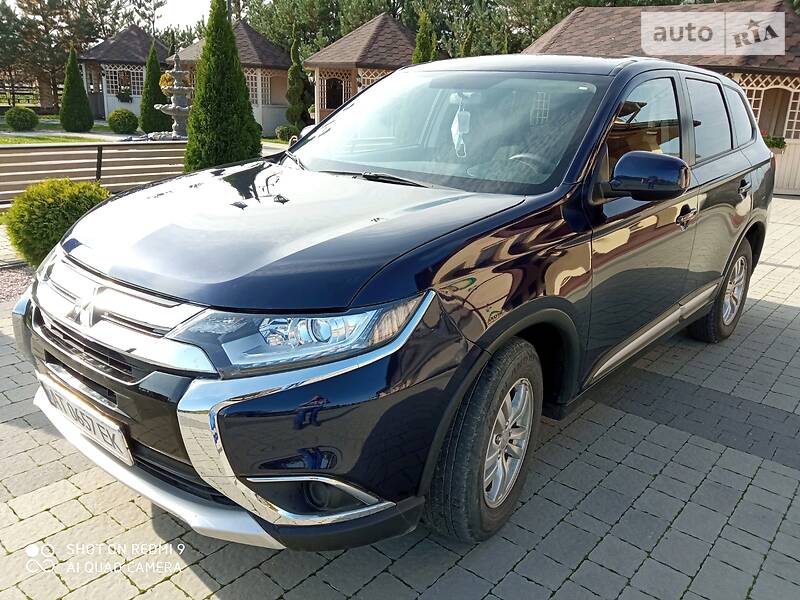 Mitsubishi Outlander