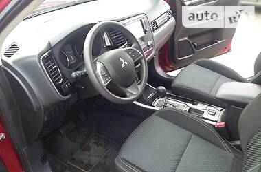 Универсал Mitsubishi Outlander 2019 в 