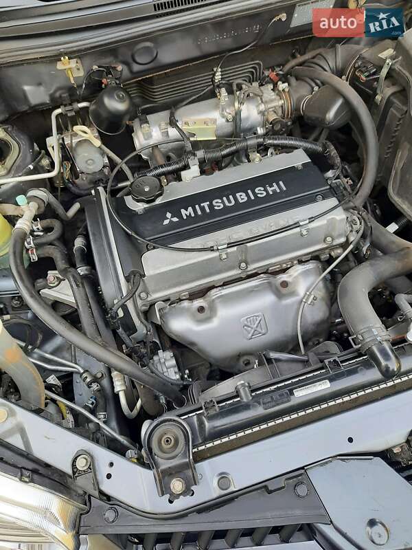 Позашляховик / Кросовер Mitsubishi Outlander 2008 в Ржищеві