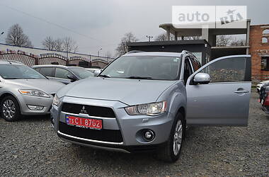 Позашляховик / Кросовер Mitsubishi Outlander 2010 в Хмельницькому