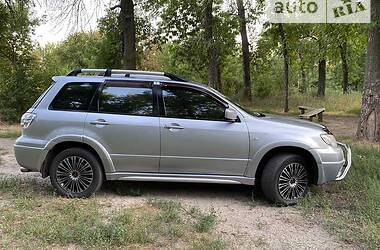 Позашляховик / Кросовер Mitsubishi Outlander 2007 в 