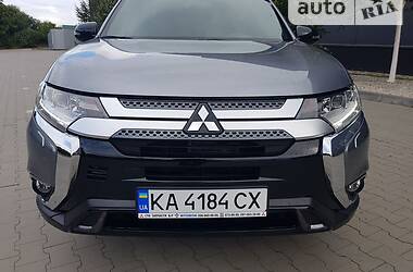 Внедорожник / Кроссовер Mitsubishi Outlander 2019 в Белой Церкви