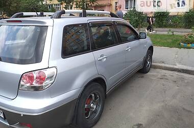 Внедорожник / Кроссовер Mitsubishi Outlander 2003 в Полтаве