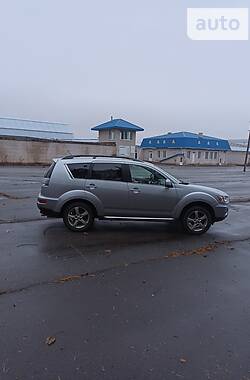 Внедорожник / Кроссовер Mitsubishi Outlander 2010 в Хмельницком