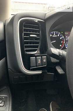 Позашляховик / Кросовер Mitsubishi Outlander 2019 в Полтаві