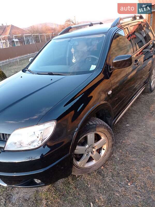 Хэтчбек Mitsubishi Outlander 2008 в Виноградове