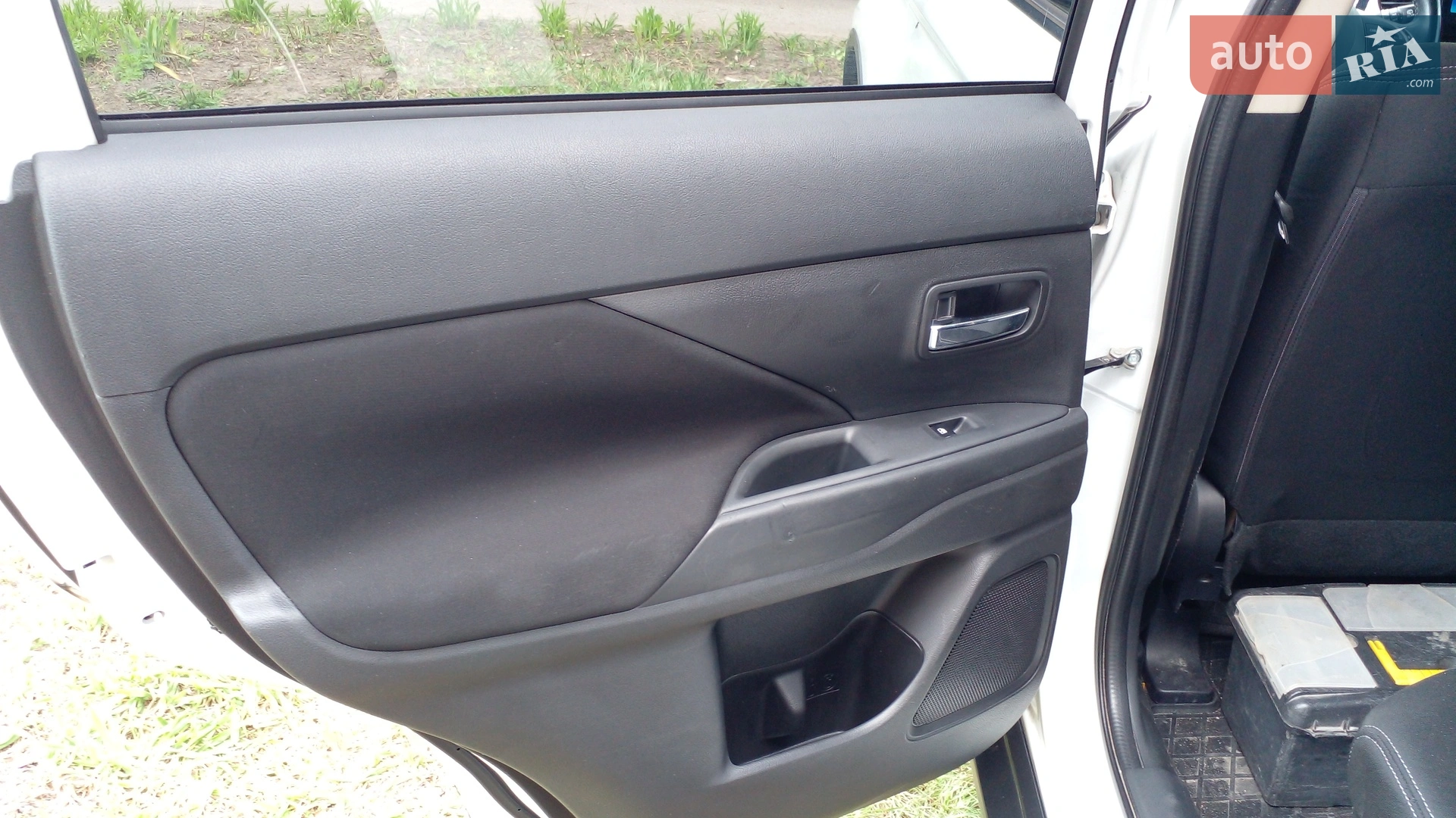 2015 Mitsubishi Outlander - мініатюра 7