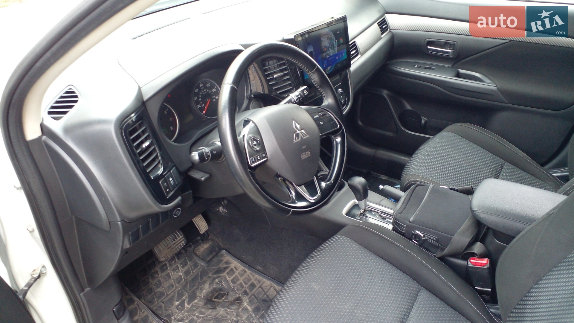 2015 Mitsubishi Outlander - мініатюра 23
