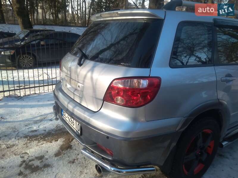 Внедорожник / Кроссовер Mitsubishi Outlander 2006 в Львове