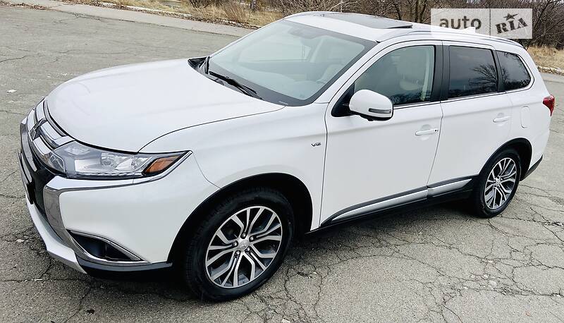 Mitsubishi Outlander 2017
