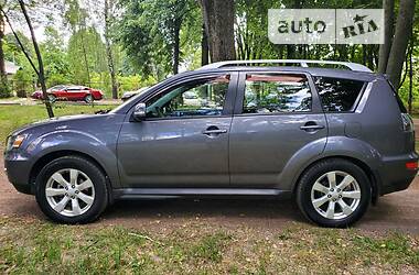 Внедорожник / Кроссовер Mitsubishi Outlander 2010 в Броварах