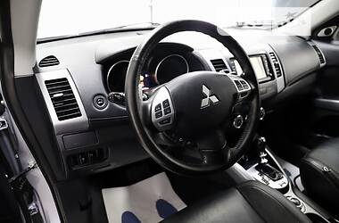 Внедорожник / Кроссовер Mitsubishi Outlander 2012 в Дрогобыче