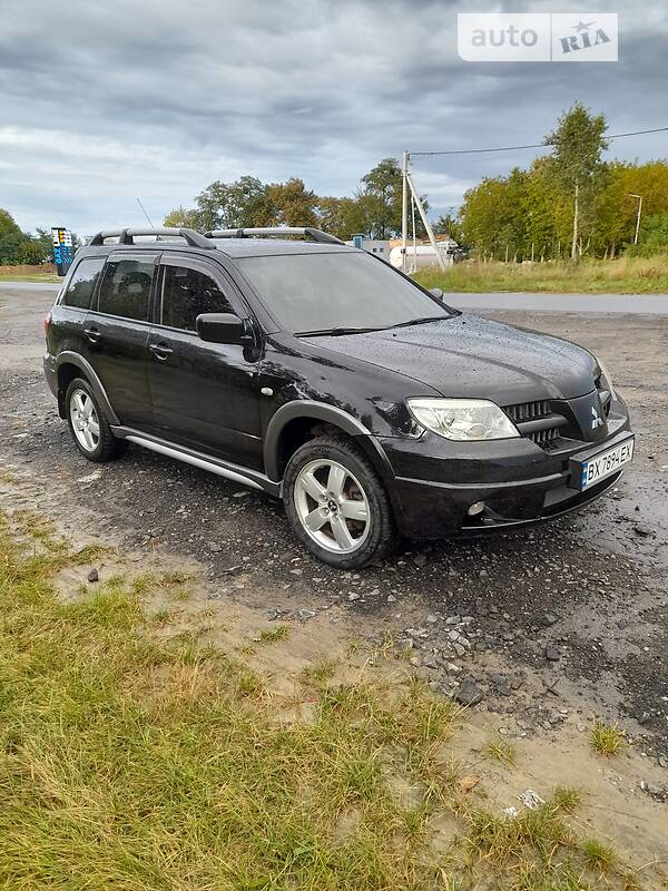 Mitsubishi Outlander