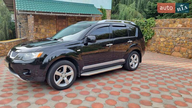 Позашляховик / Кросовер Mitsubishi Outlander 2007 в Бершаді фото 10 Позашляховик / Кросовер Mitsubishi Outlander 2007 в Бершаді