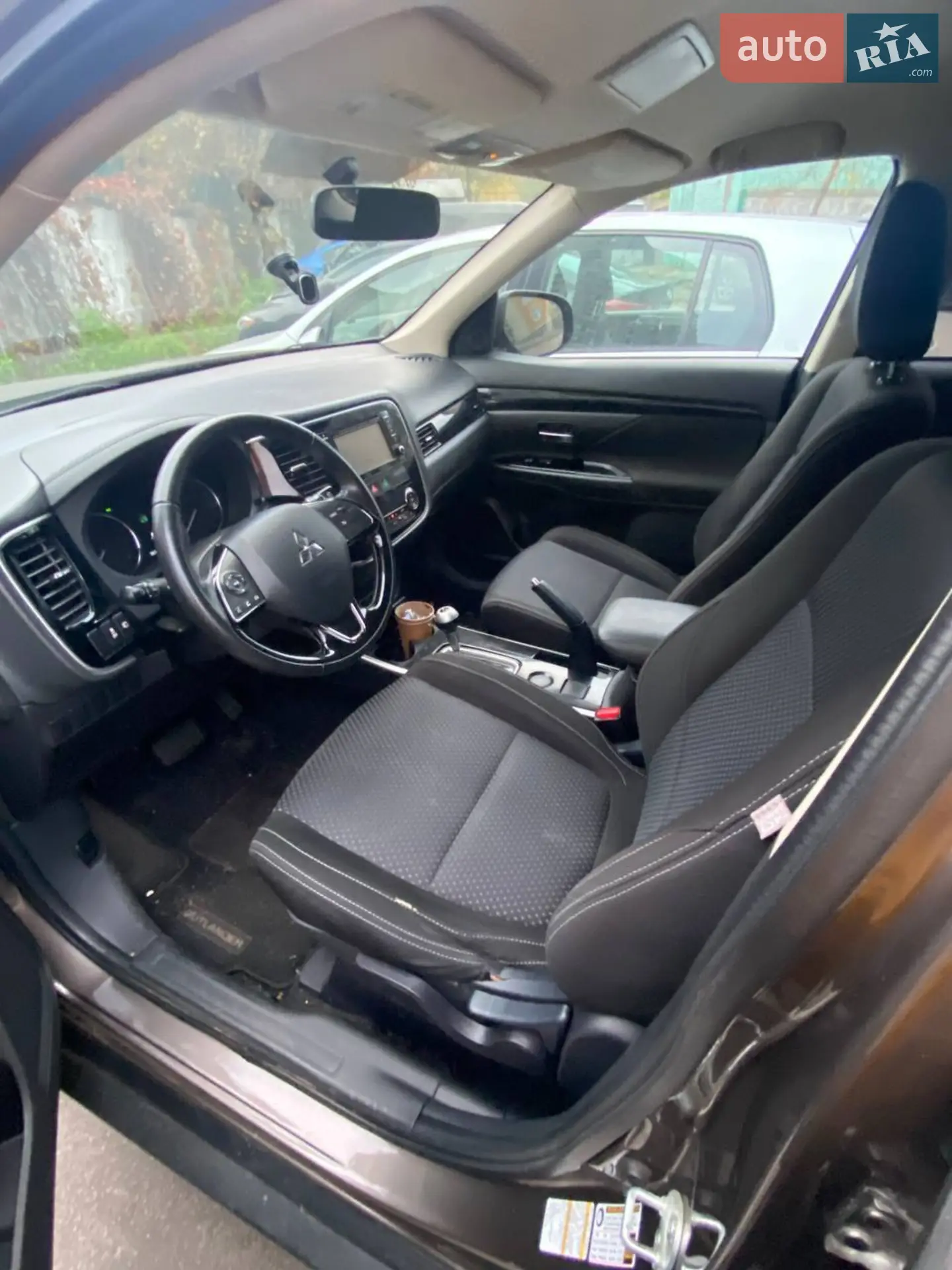 2016 Mitsubishi Outlander - мініатюра 8