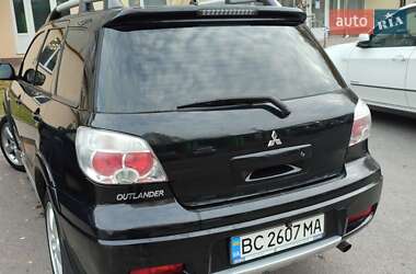 Позашляховик / Кросовер Mitsubishi Outlander 2009 в Львові
