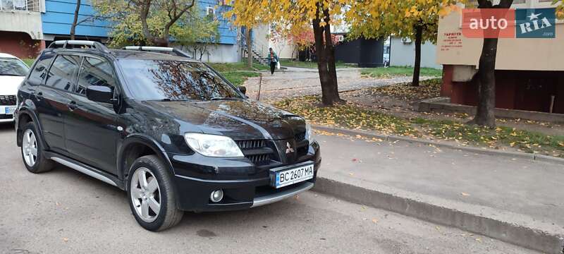 Внедорожник / Кроссовер Mitsubishi Outlander 2009 в Львове