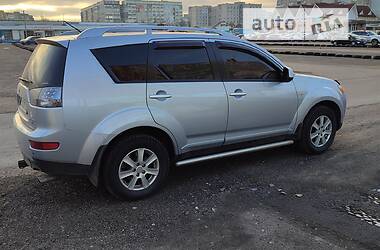 Внедорожник / Кроссовер Mitsubishi Outlander 2008 в Черкассах