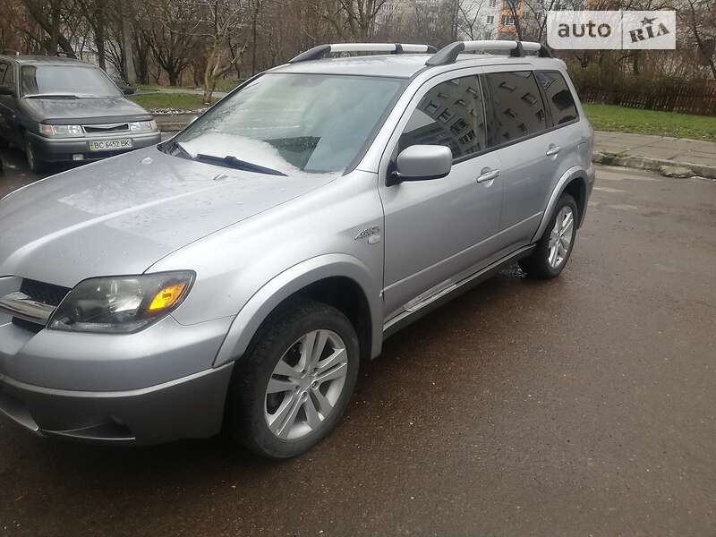 Mitsubishi Outlander 2004