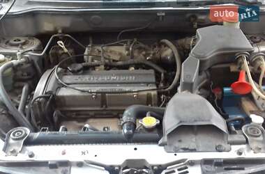 Внедорожник / Кроссовер Mitsubishi Outlander 2008 в 