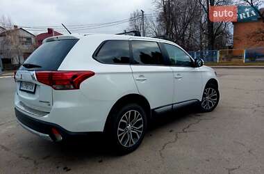 Внедорожник / Кроссовер Mitsubishi Outlander 2015 в Белой Церкви