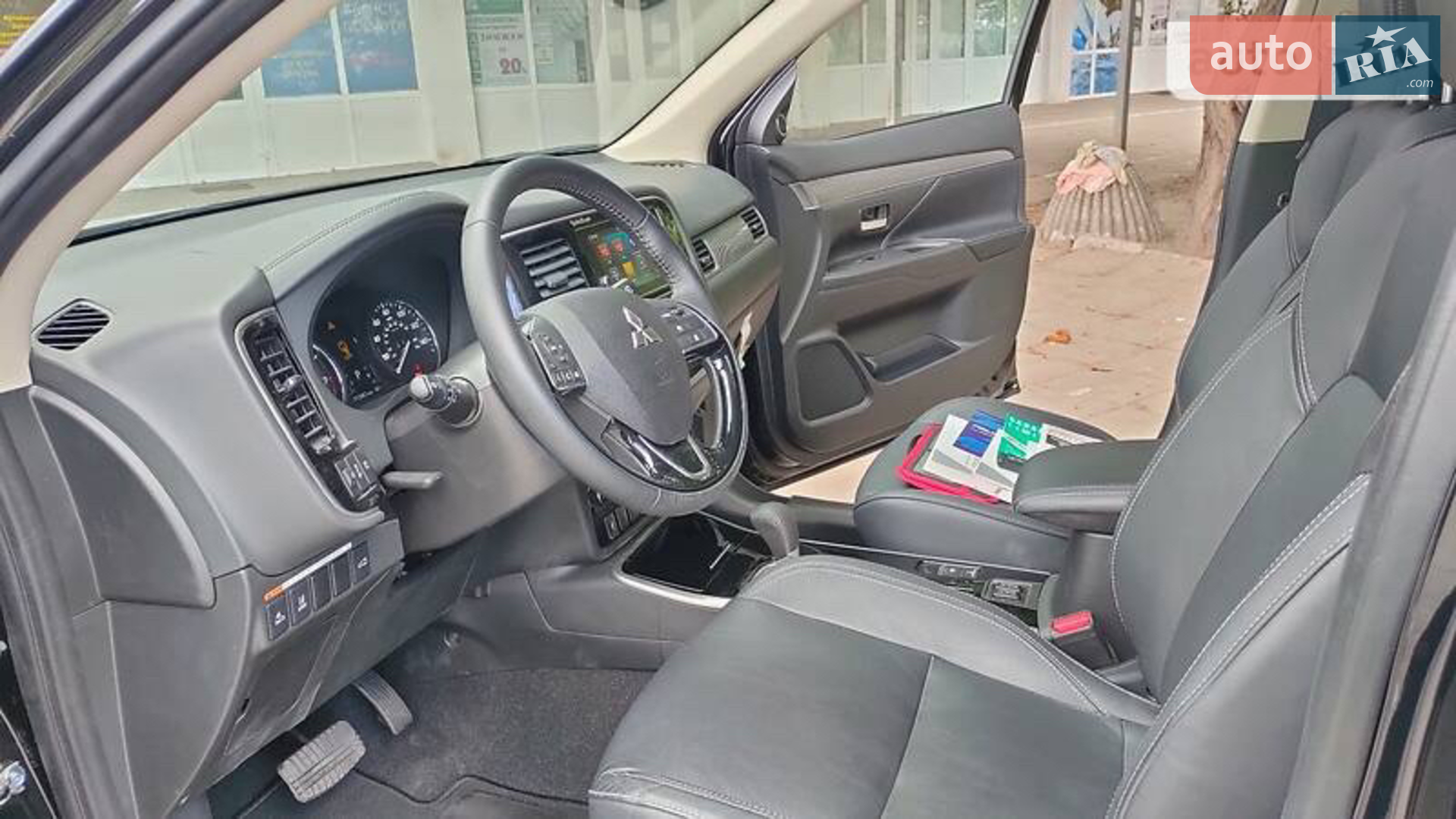 2018 Mitsubishi Outlander - мініатюра 15