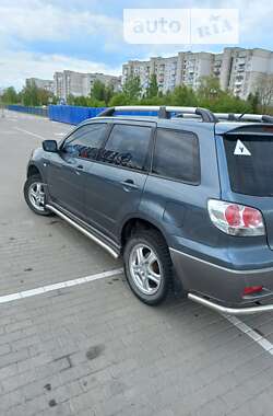 Внедорожник / Кроссовер Mitsubishi Outlander 2003 в Дрогобыче