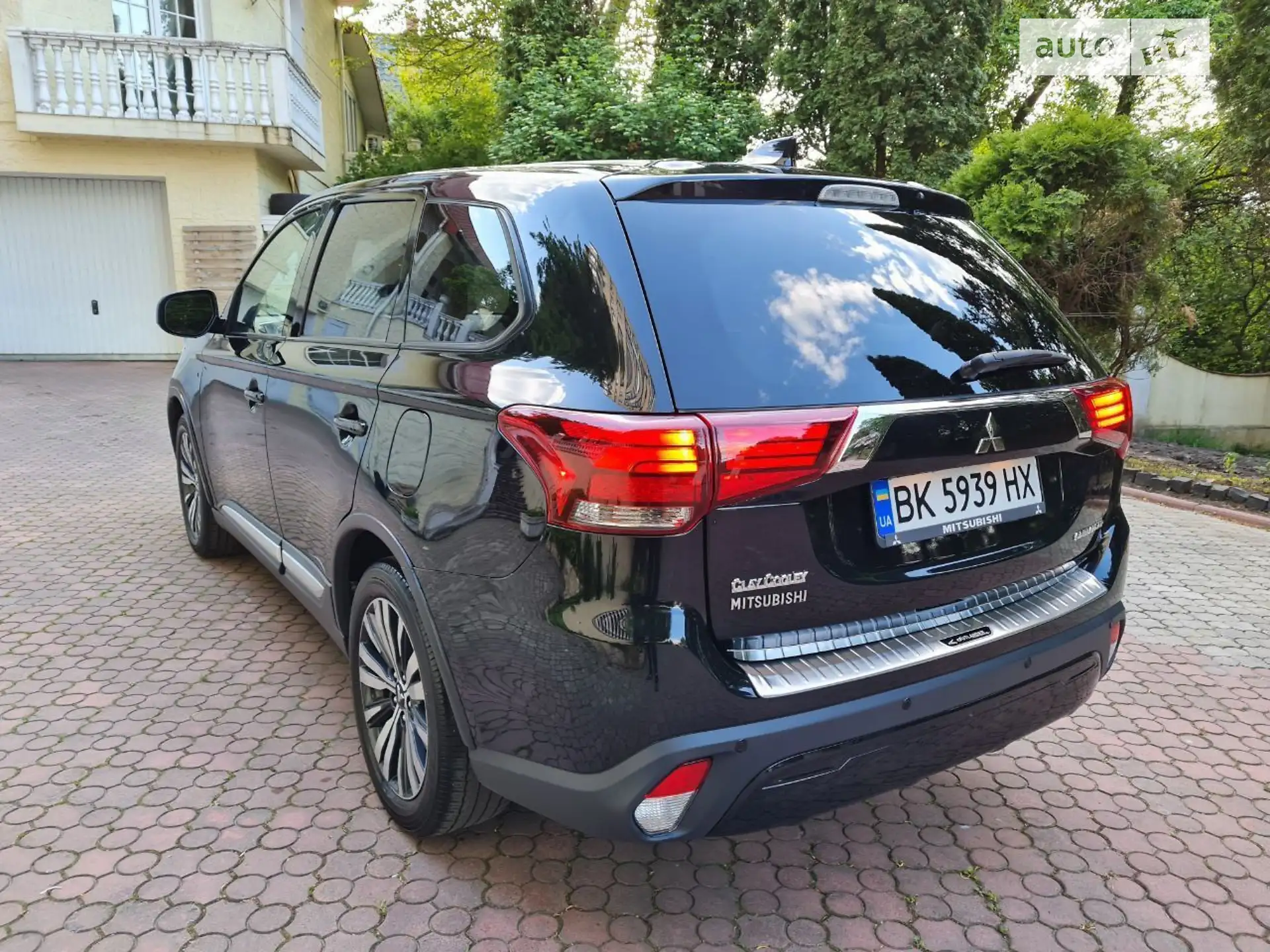 2019 Mitsubishi Outlander - мініатюра 7
