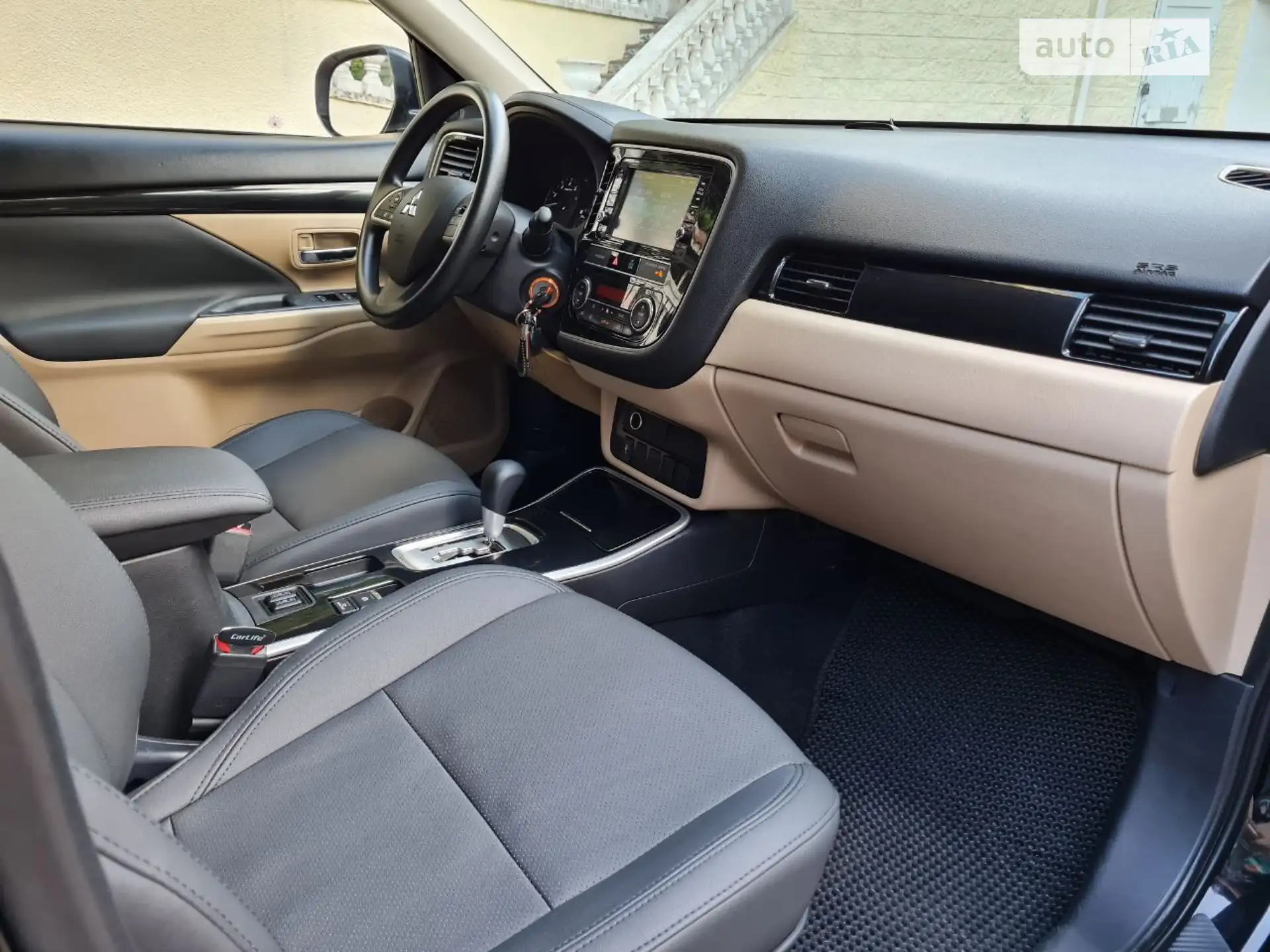 2019 Mitsubishi Outlander - мініатюра 16