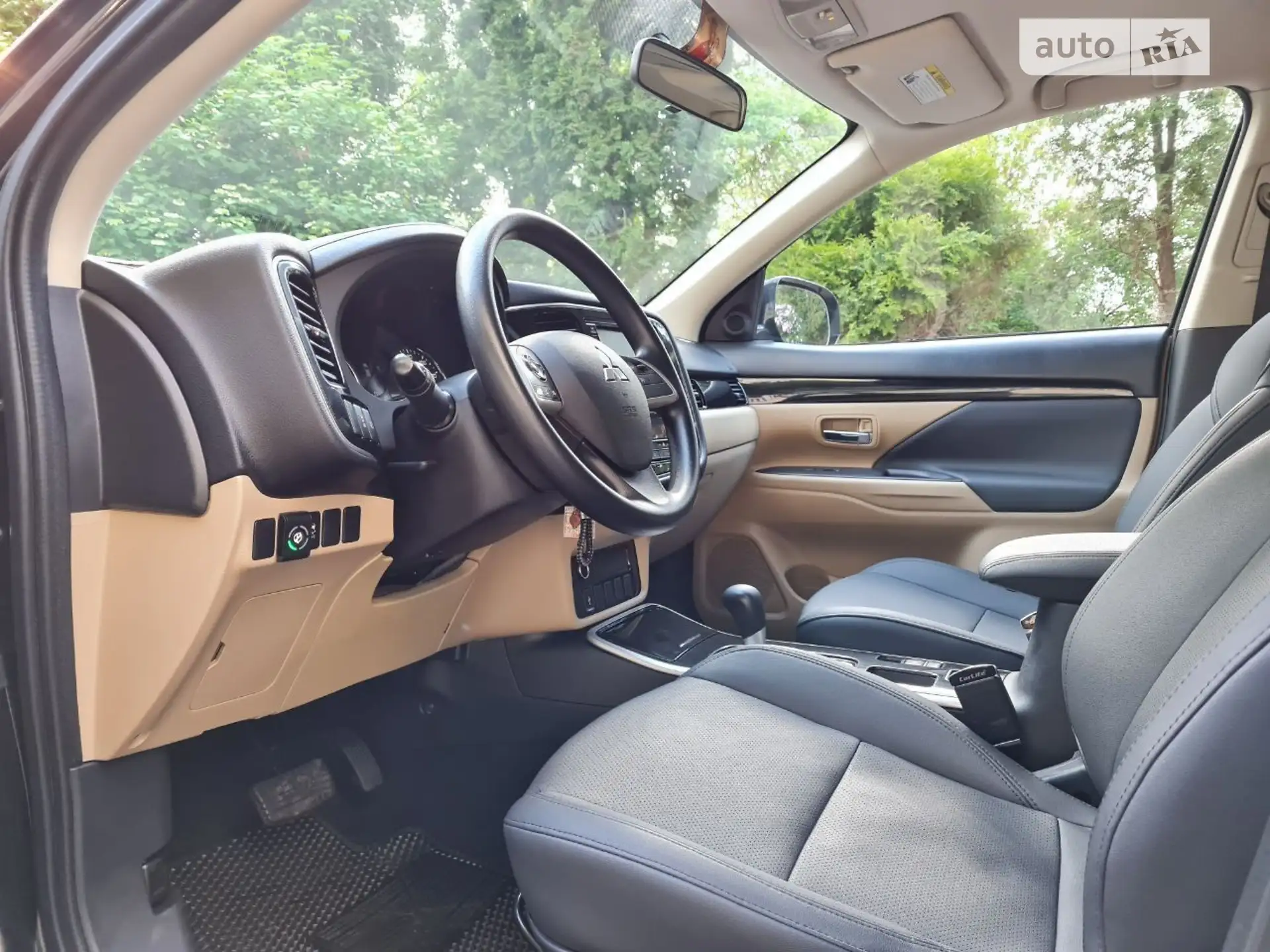 2019 Mitsubishi Outlander - мініатюра 20