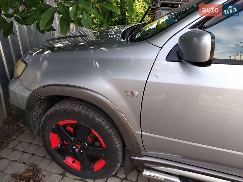 Внедорожник / Кроссовер Mitsubishi Outlander 2006 в Львове
