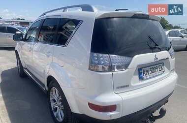 Внедорожник / Кроссовер Mitsubishi Outlander 2010 в Житомире