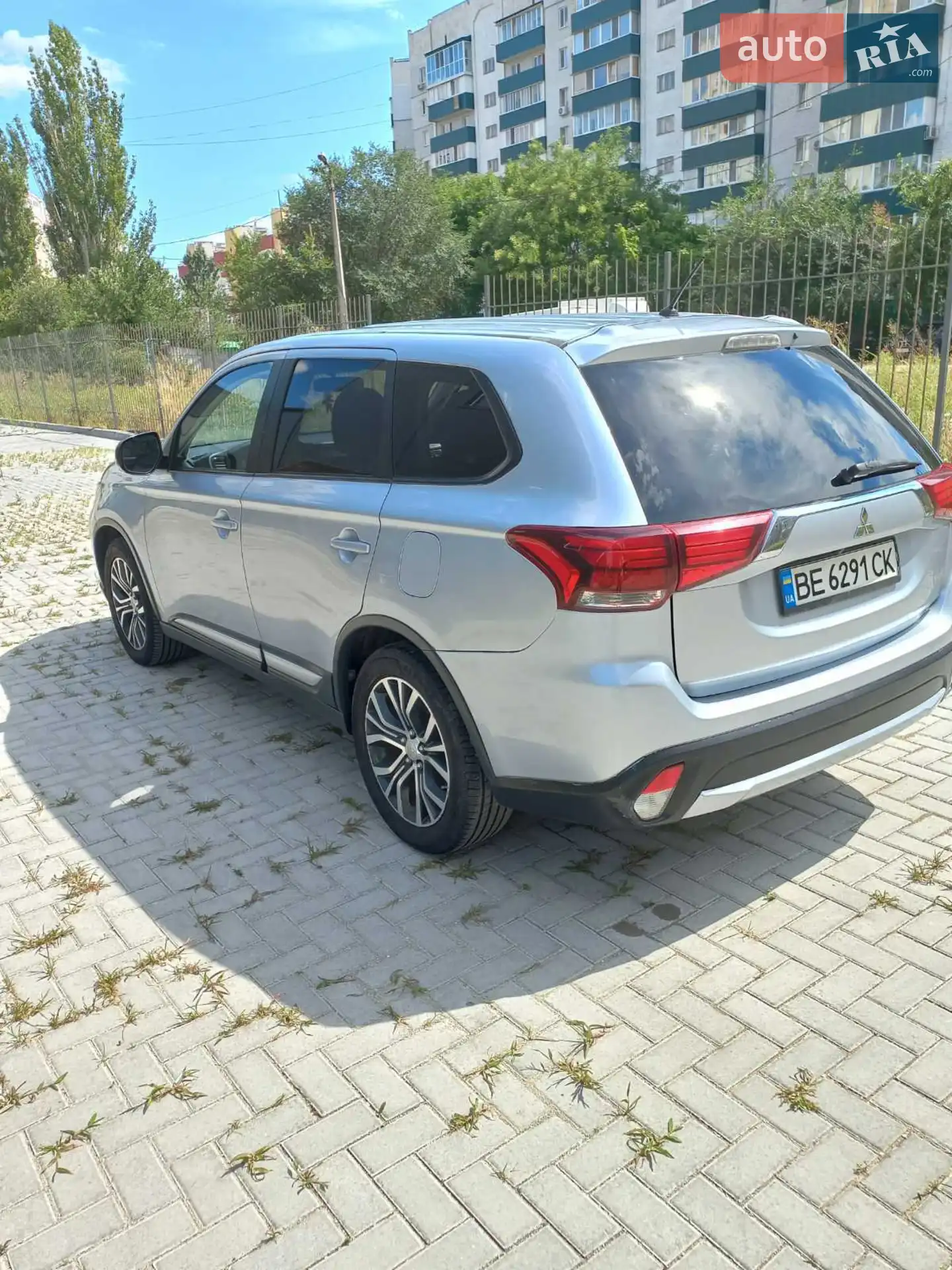 2015 Mitsubishi Outlander - мініатюра 9