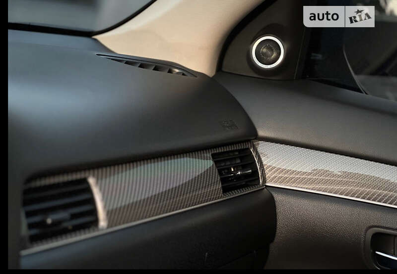 Внедорожник / Кроссовер Mitsubishi Outlander 2019 в Ужгороде