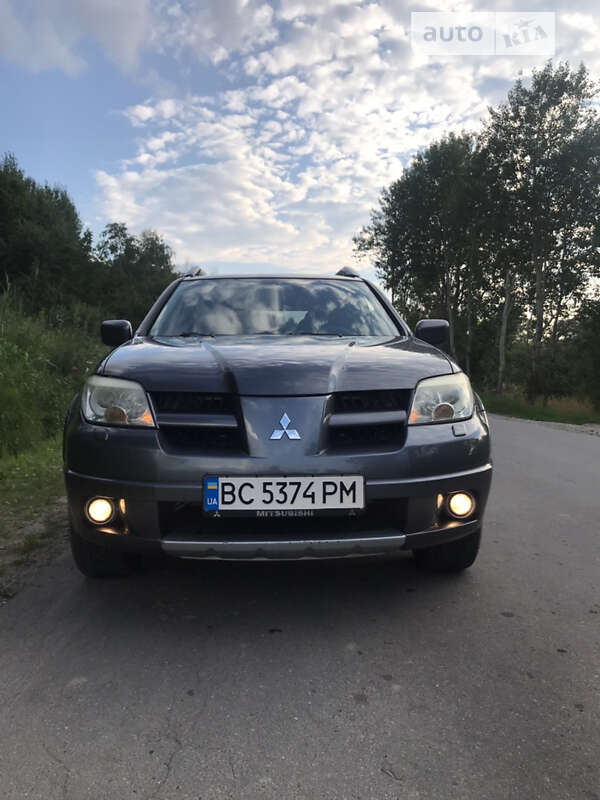 Позашляховик / Кросовер Mitsubishi Outlander 2006 в Бориславі фото 3 Позашляховик / Кросовер Mitsubishi Outlander 2006 в Бориславі