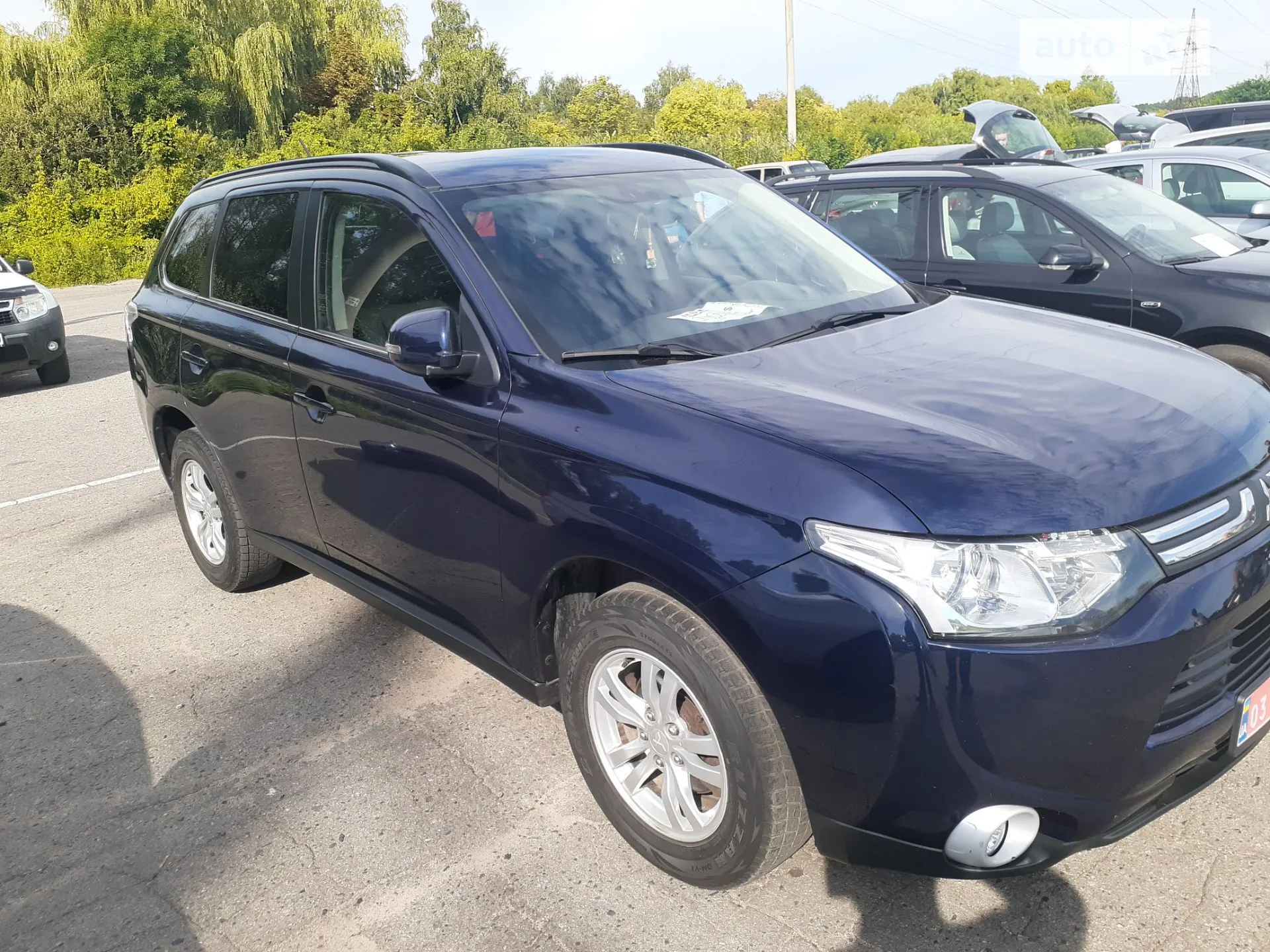 2013 Mitsubishi Outlander - фото 1