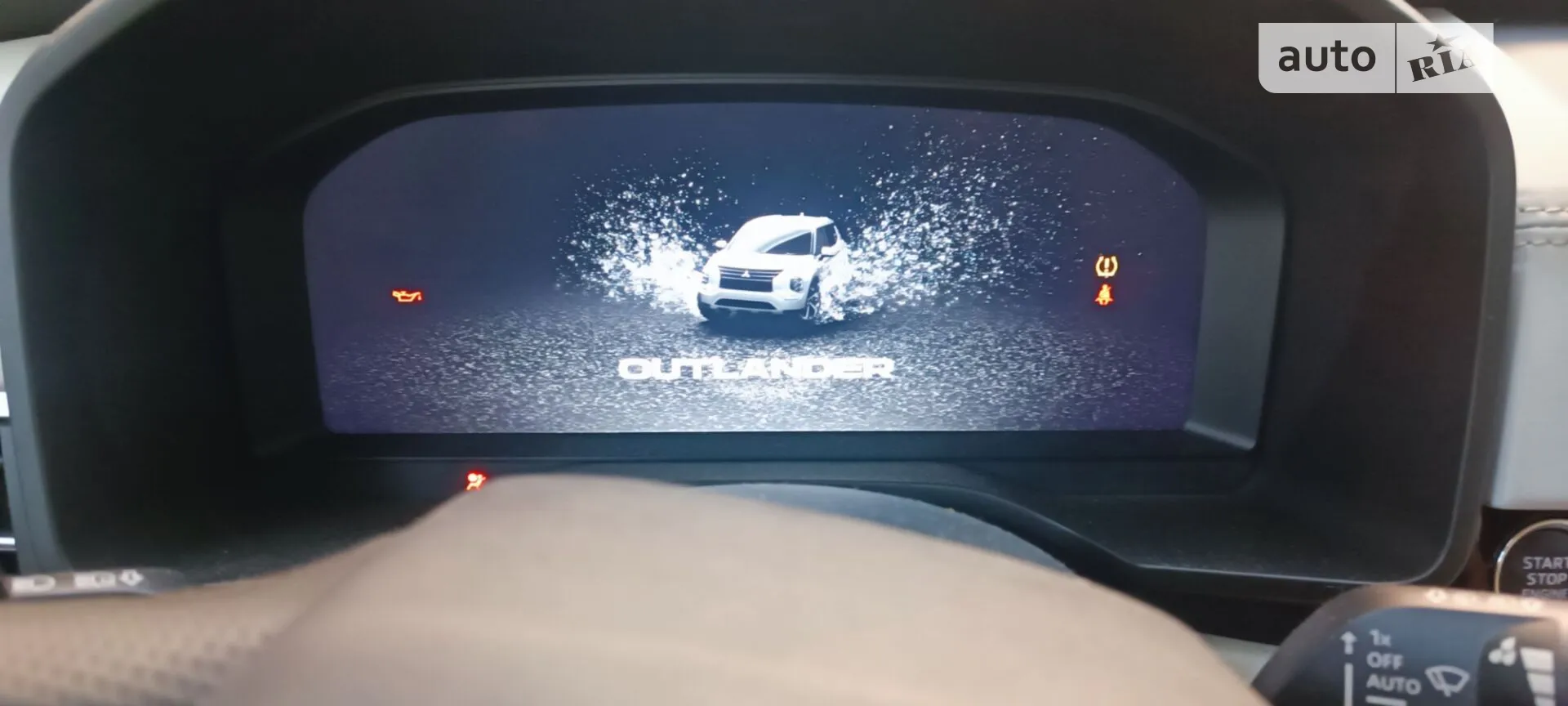 2021 Mitsubishi Outlander - мініатюра 21