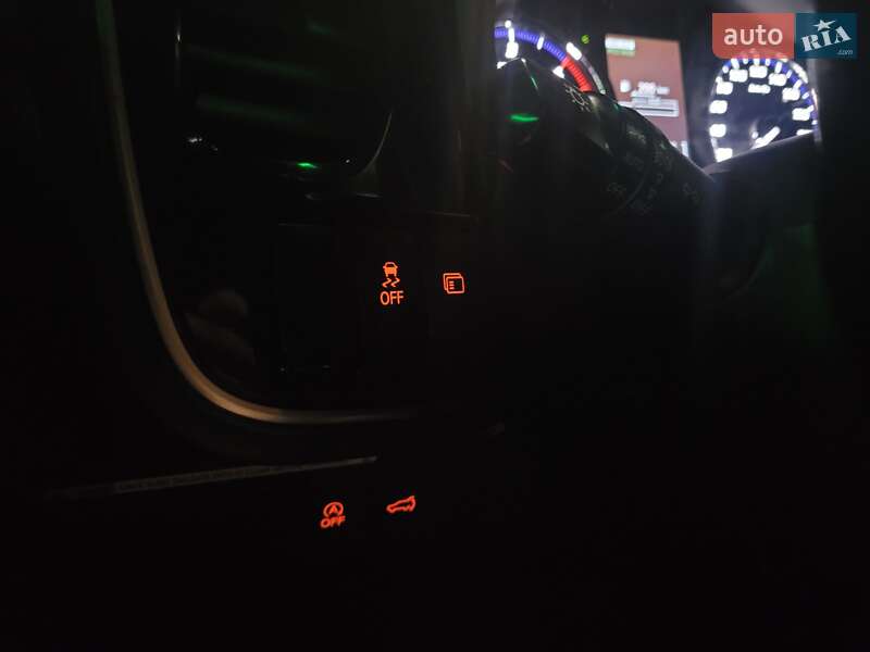 Позашляховик / Кросовер Mitsubishi Outlander 2016 в Одесі фото 14 Позашляховик / Кросовер Mitsubishi Outlander 2016 в Одесі